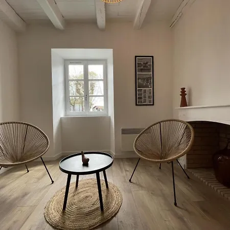 Trebuc Casa de Férias *