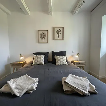 Holiday home Trebuc