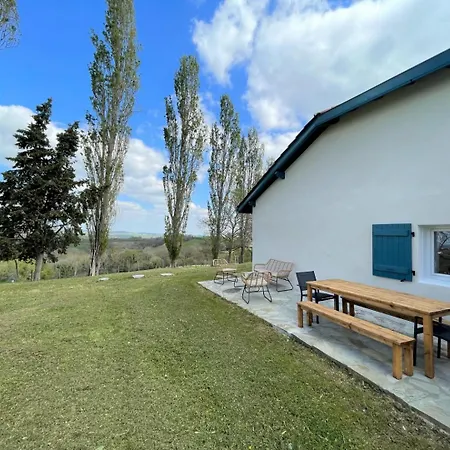 Holiday home Trebuc *