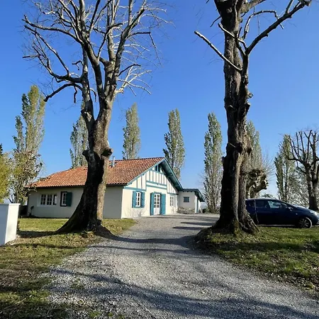 Trebuc Holiday home *